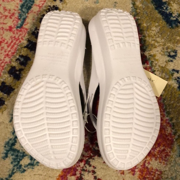 🧜🏼♀️3 for $15 item!🧜🏼♀️women flipflopsan… - Picture 2 of 2